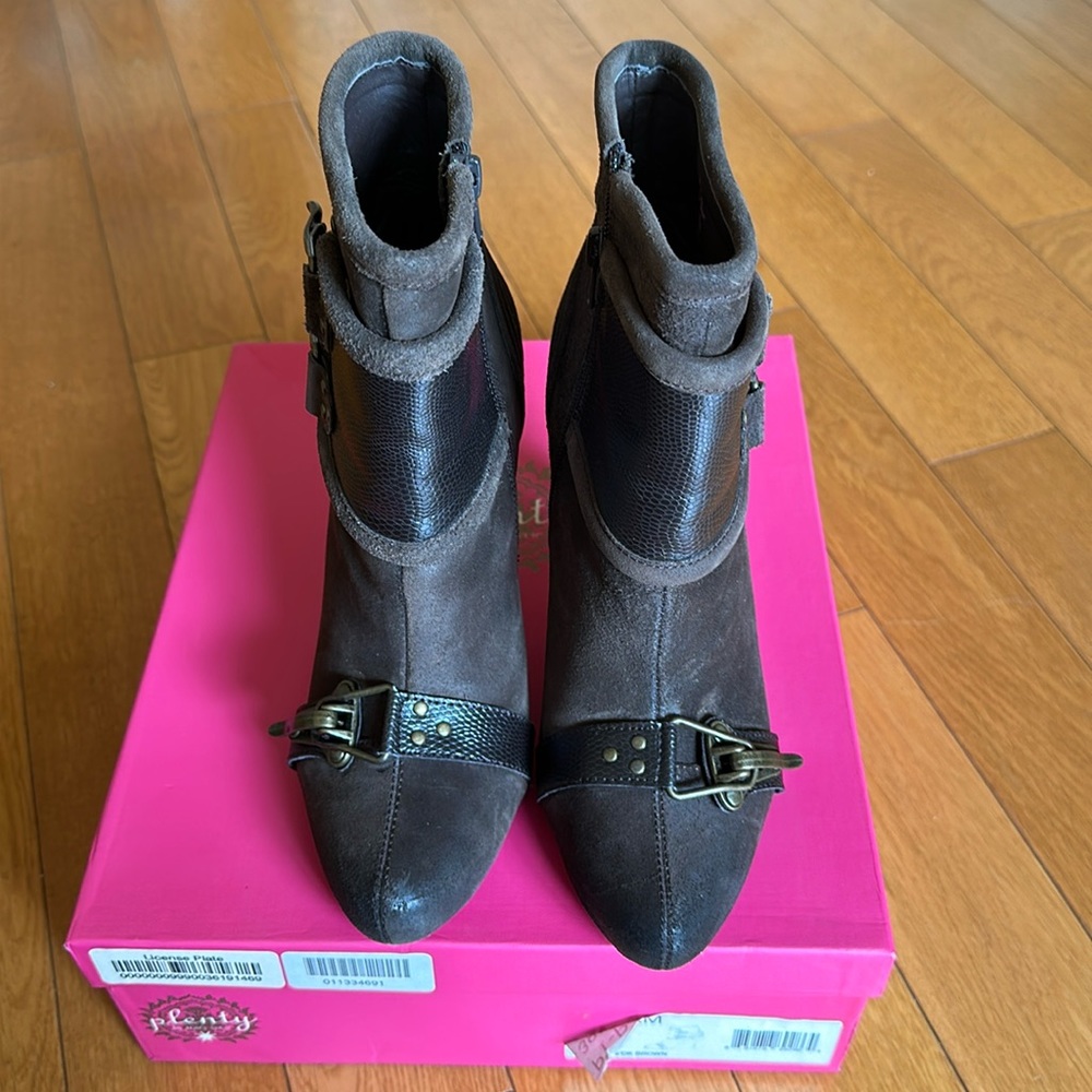 Plenty by Tracy Reese suede booties.